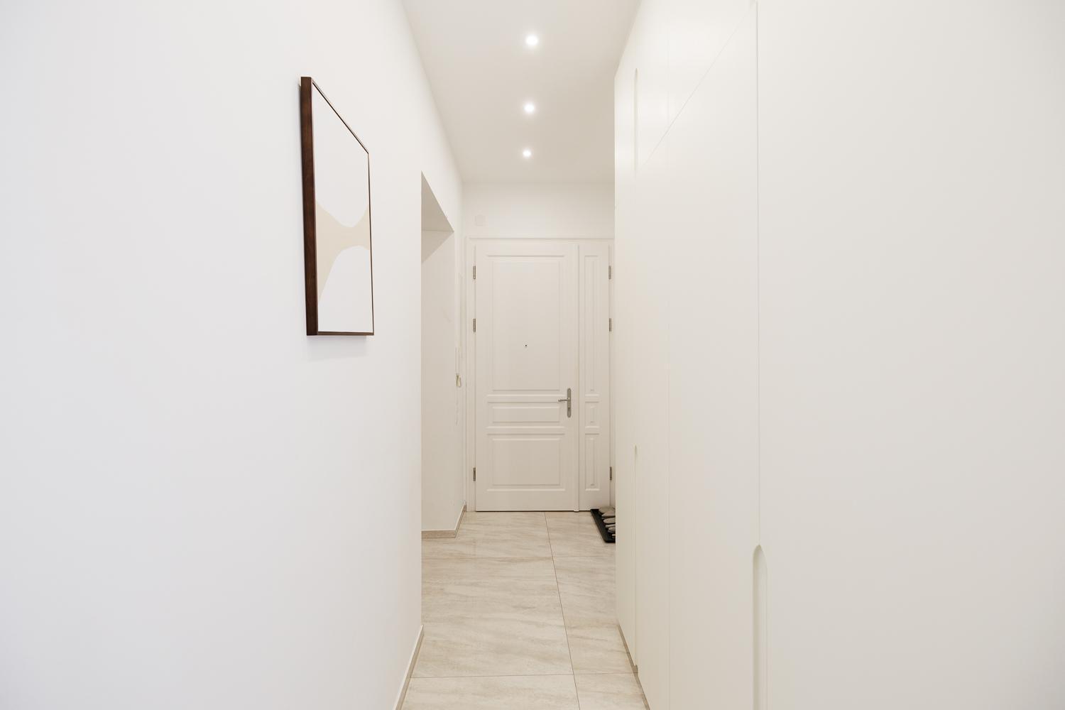 Ultra Spacious 3-bedroom 3-bath Steps From Vienna's Historic Heart * Vienne